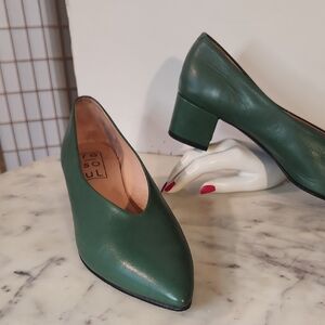Re - soul | Luxry Green Leather Women's Slip On Sz 41/10